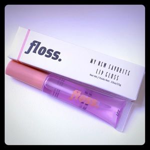 NIB floss”my new favorite lip gloss”